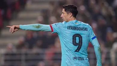 &ldquo;Uma vergonha&rdquo;: imprensa europeia n&atilde;o perdoa derrota do Barcelona diante Royal Antwerp