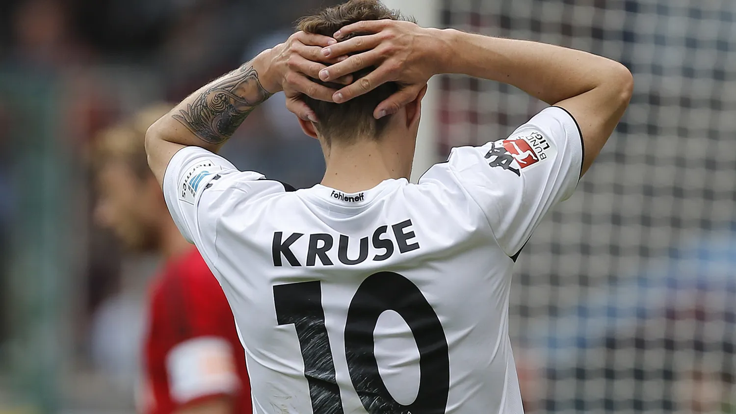 Dinheiro perdido, multa, Nutella e corte da sele&ccedil;&atilde;o: Kruse n&atilde;o tem tido dias muito bons