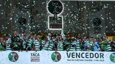 Sporting empilha nova vit&oacute;ria nos p&ecirc;naltis sobre o Porto e leva a Ta&ccedil;a de Portugal