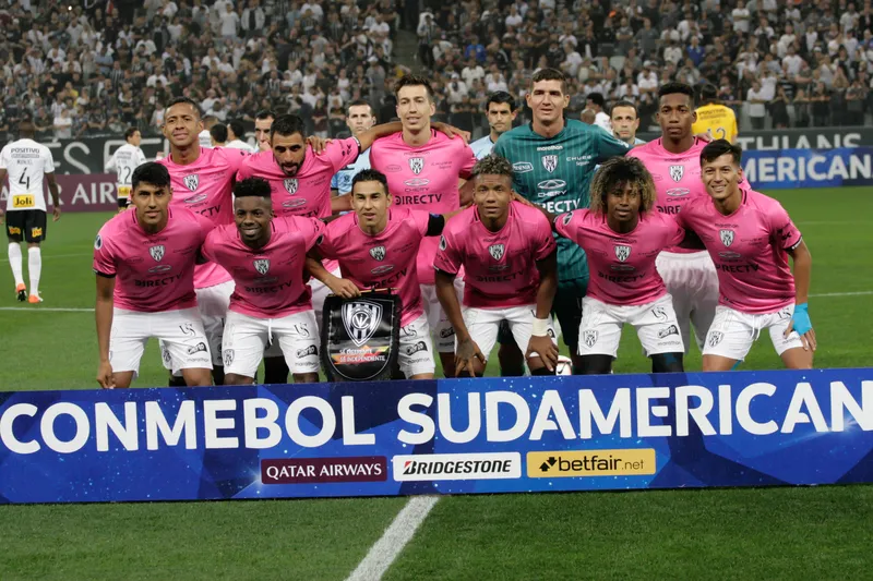 Independiente del Valle de Ram&iacute;rez foi pedra no sapato de Corinthians e Flamengo entre 2019 e 2020