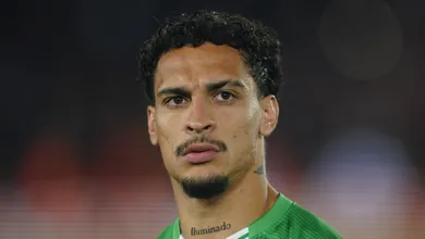 &lsquo;Dei tudo de mim e sacrifiquei muito pela Copa do Mundo&rsquo;: Antony lamenta aus&ecirc;ncia na Sele&ccedil;&atilde;o