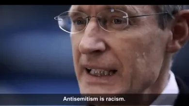 Kick It Out fez um v&iacute;deo forte para alertar contra o antissemitismo no futebol