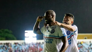 &Oacute;scar broca na estreia, e Bahia d&aacute; show contra Moto Club para se classificar na Copa do Brasil