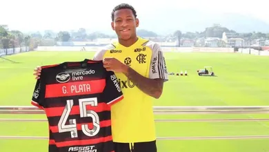 Rec&eacute;m-chegado, Gonzalo Plata j&aacute; sabe quem s&atilde;o as vozes ativas no vesti&aacute;rio do Flamengo