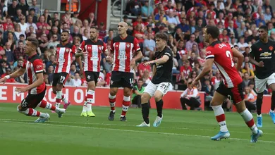 Daniel James acrescenta mais um gol &agrave; sua temporada, e o United, mais um trope&ccedil;o