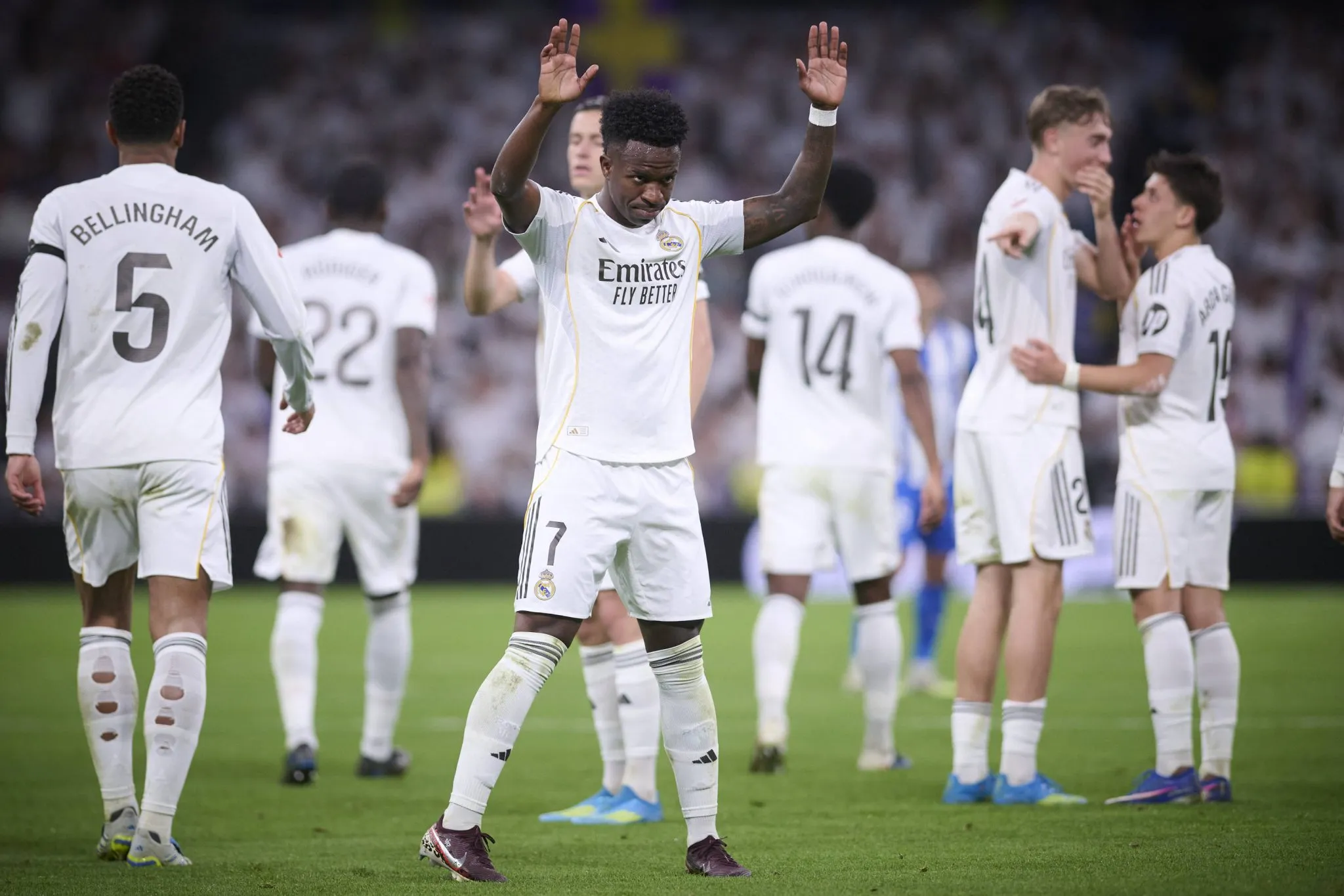 Vini Jr. celebra gol do Real Madrid contra o Alav&eacute;s (Foto: IMAGO / PsnewZ)