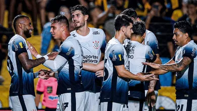 Mesmo com vit&oacute;ria do Corinthians, testes de Ram&oacute;n D&iacute;az n&atilde;o passam de ano