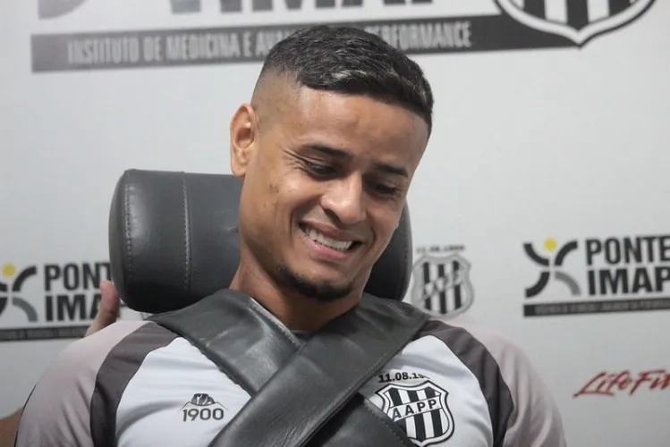Mulheres registram B.O. contra Everton, ex-Flamengo e S&atilde;o Paulo, por importuna&ccedil;&atilde;o sexual
