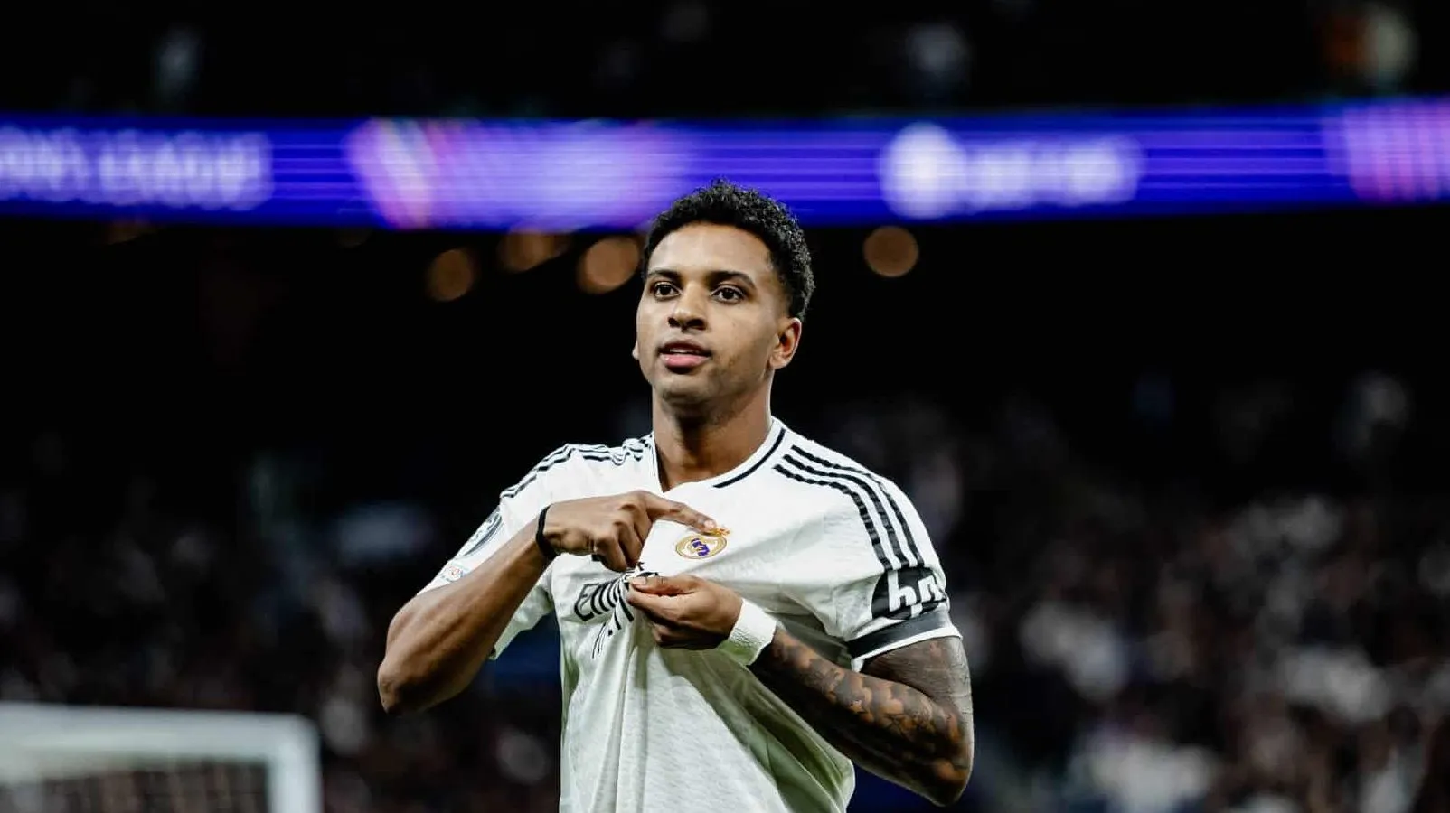Rodrygo reitera fama de &lsquo;Mr. Champions&rsquo; em vit&oacute;ria do Real Madrid marcada por gola&ccedil;os