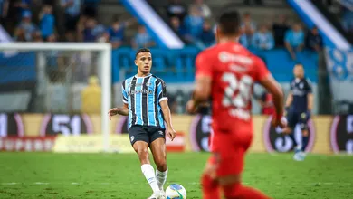 O Gr&ecirc;mio melhorou defensivamente contra o Athletico-PR, e duas pe&ccedil;as colaboraram para isso