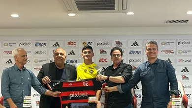 Demorou, mas foi: como Charly Alcaraz saiu de sonho para realidade no Flamengo