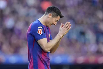 Barcelona d&aacute; resposta &agrave; fase turbulenta, mas at&eacute; vit&oacute;ria sobre o Levante evidencia defeito