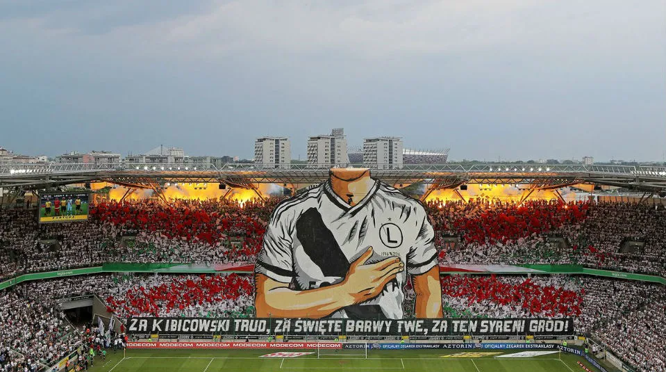 O final emocionante do Campeonato Polon&ecirc;s valeu a explos&atilde;o da torcida do Legia Vars&oacute;via