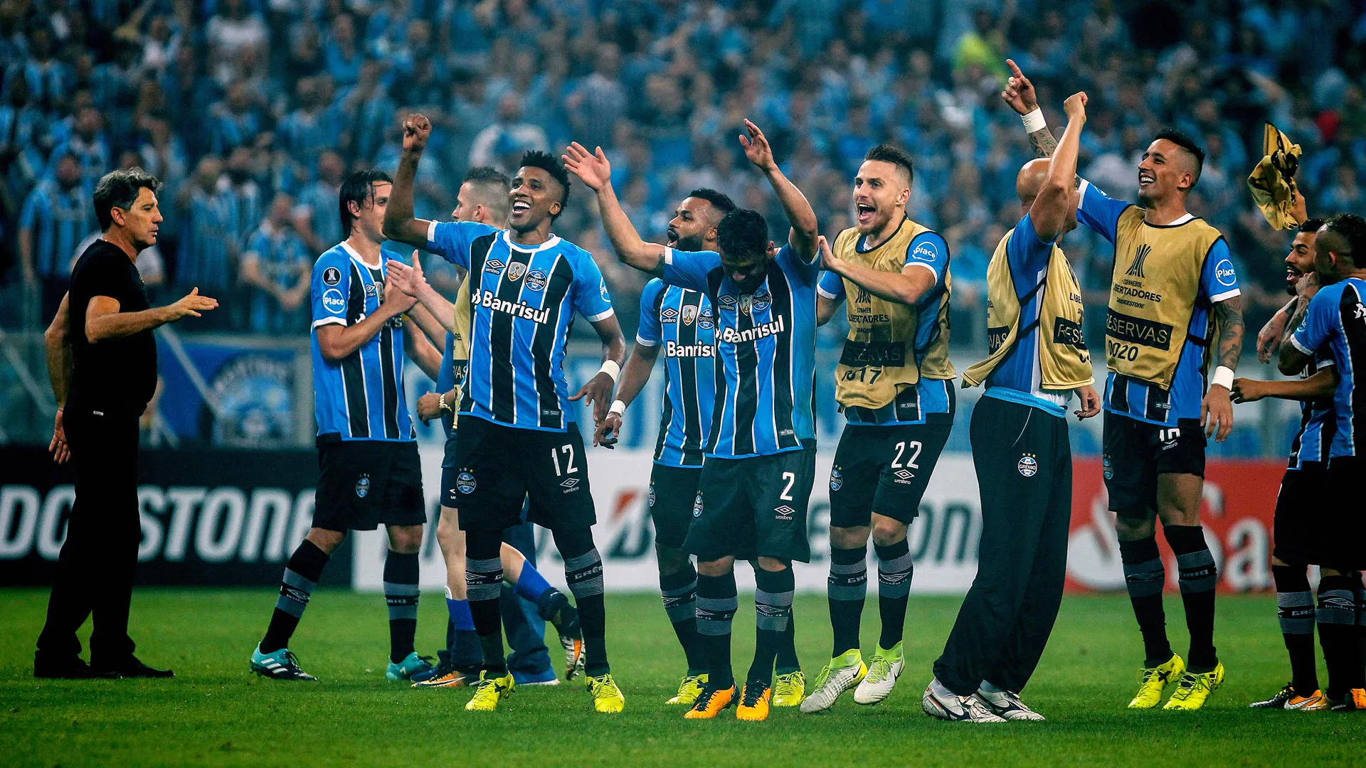 Podcast #144: Gr&ecirc;mio na semifinal da Libertadores, Sul-Americana e Clientes Versus Rebeldes
