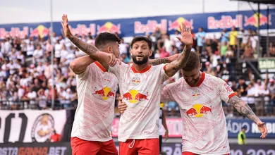 Bragantino supera gigantes e fecha contrata&ccedil;&atilde;o de dois dos atacantes mais cobi&ccedil;ados no Brasil