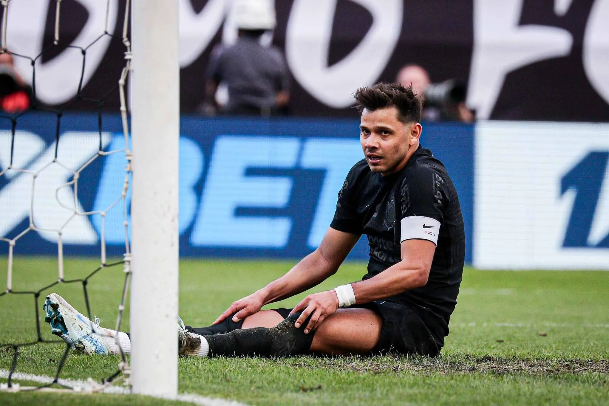 Corinthians estuda estrat&eacute;gias para aceitar condi&ccedil;&atilde;o de Romero para renova&ccedil;&atilde;o