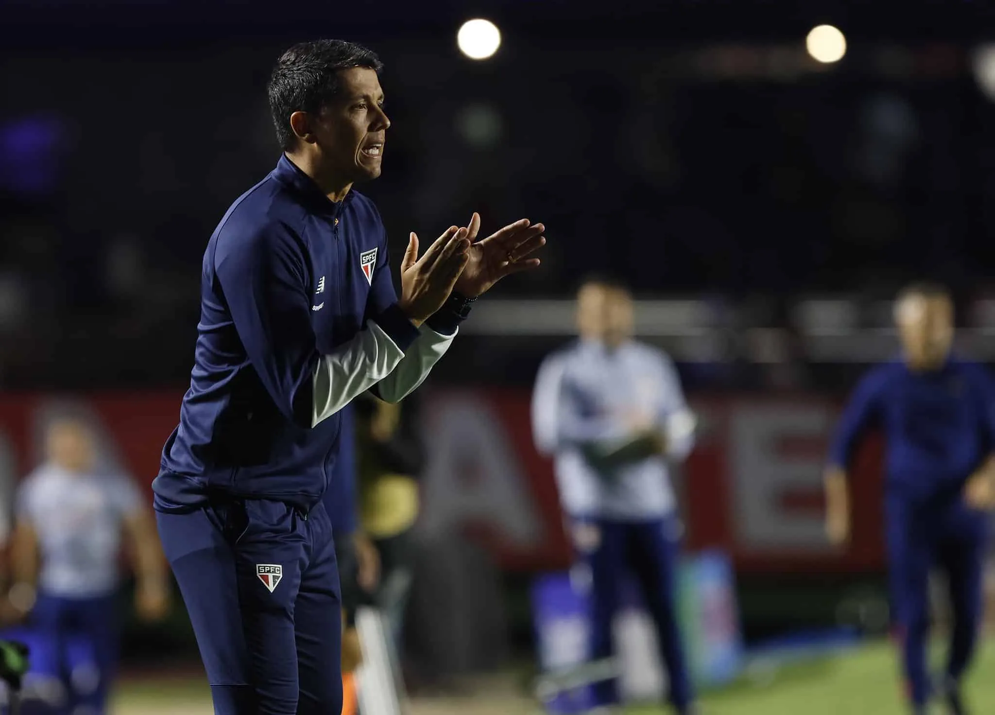 S&atilde;o Paulo tem dois jogos para encerrar (ou n&atilde;o) turbul&ecirc;ncia antes de cl&aacute;ssico com o Palmeiras