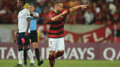 Flamengo demorou para matar o jogo, mas n&atilde;o suou muito para despachar a LDU