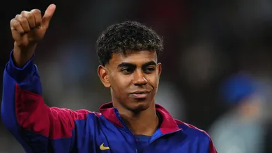 &Iacute;dolo brasileiro do Barcelona afirma que Yamal est&aacute; no mesmo n&iacute;vel de Mbapp&eacute; e Vinicius Jr