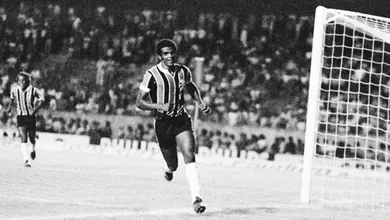 Tarciso simbolizou a verdadeira alma tricolor, unindo duas eras ao Gr&ecirc;mio