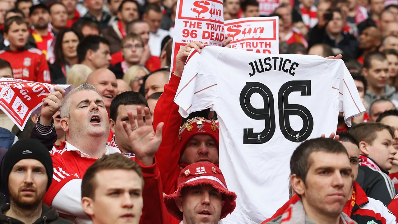 Trinta anos depois de Hillsborough, justi&ccedil;a inglesa aponta primeiro condenado, mas inocenta chefe de pol&iacute;cia