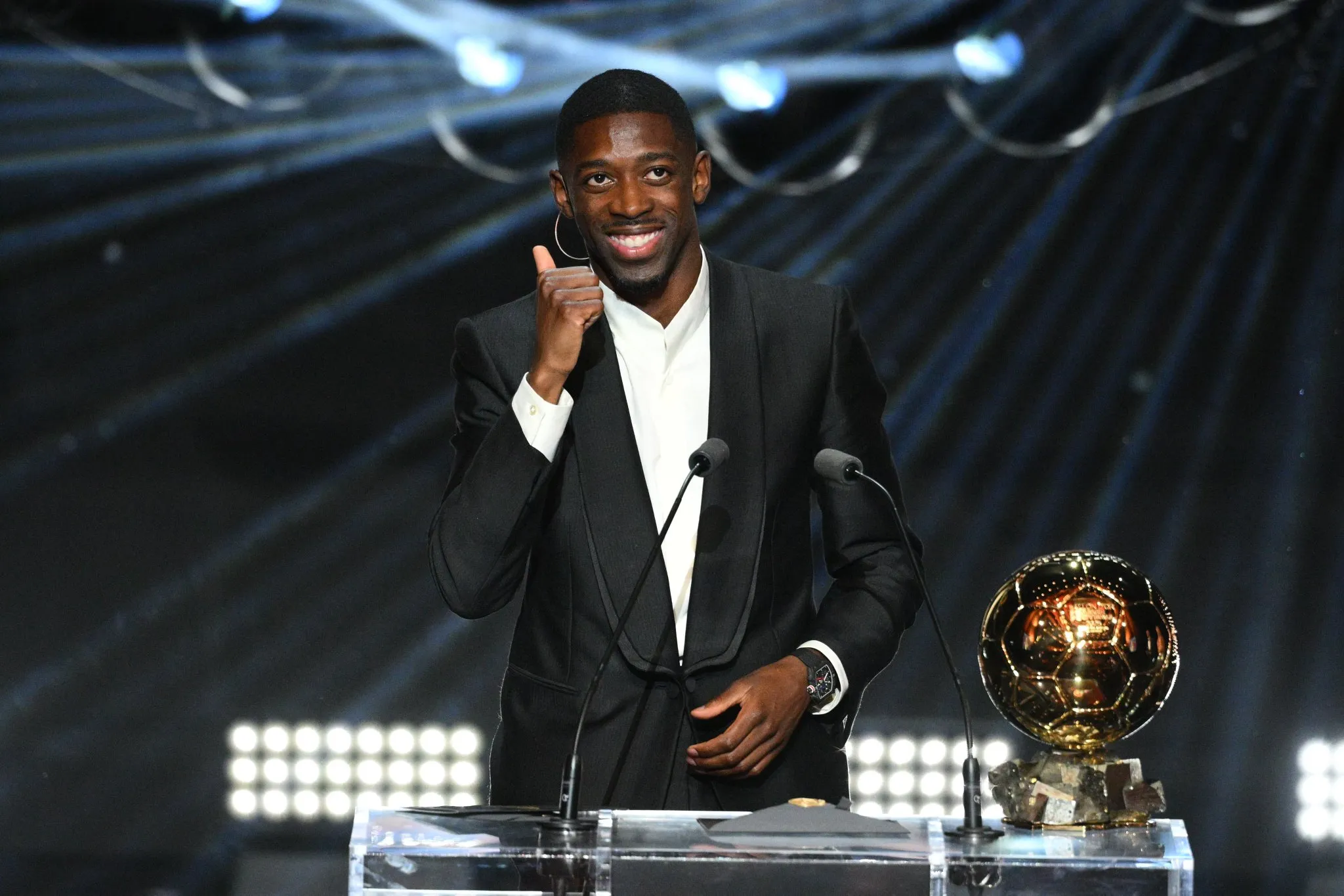 Com merecimento, Demb&eacute;l&eacute; conclui jornada de her&oacute;i digna de filme ao ser Bola de Ouro