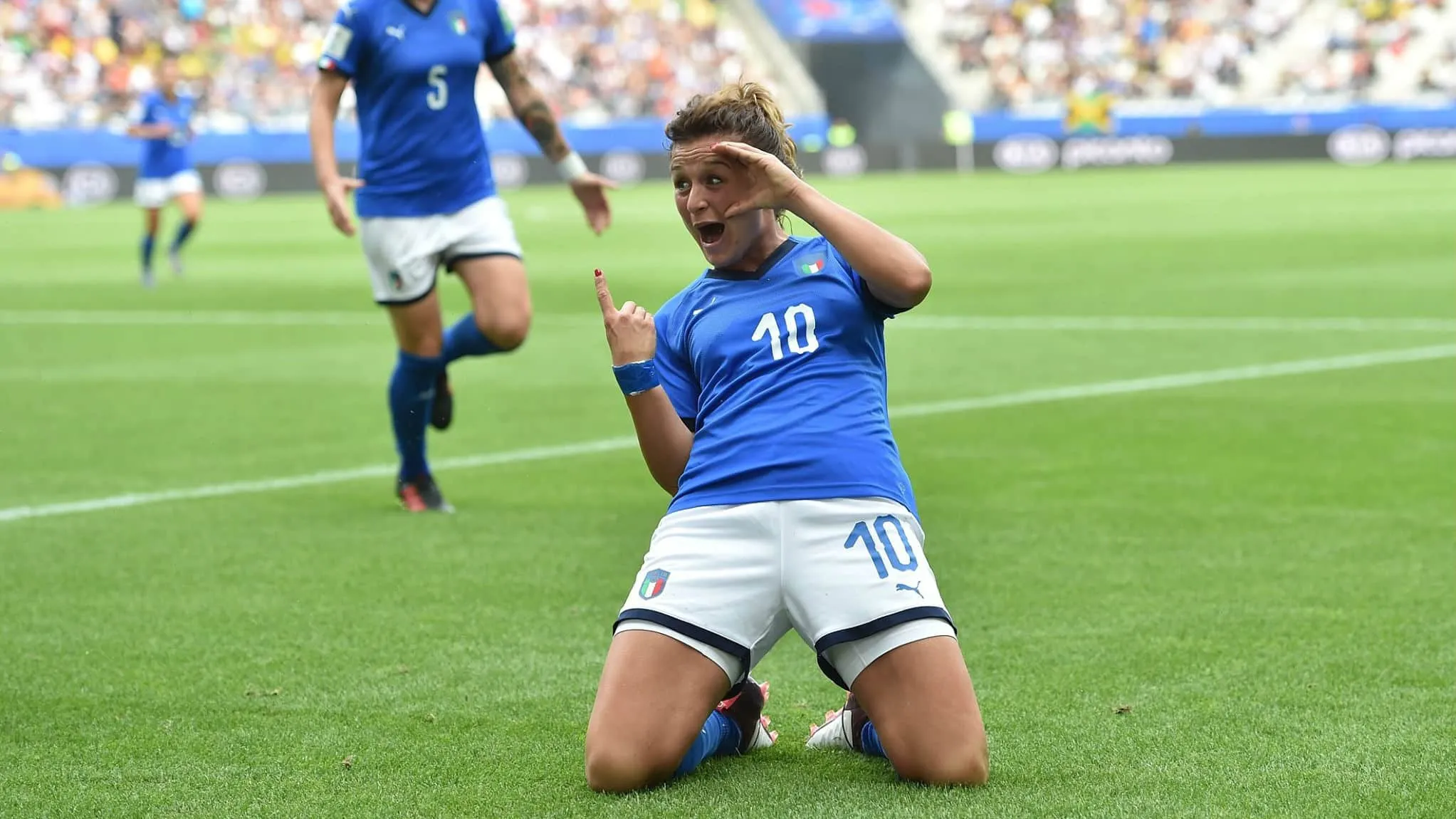 Destaque da It&aacute;lia que enfrenta o Brasil, Girelli quer que campanha na Copa seja exemplo para meninas do pa&iacute;s