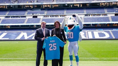Como time da NFL irritou o Real Madrid e criou d&eacute;rbi contra o Atl&eacute;tico fora de campo