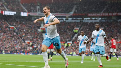 Crystal Palace segura press&atilde;o do Manchester United e sai com tr&ecirc;s pontos de Old Trafford