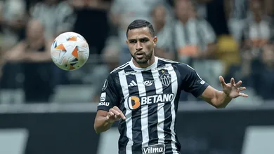 Com mais les&otilde;es que gols, Alan Kardec completa um ano sem marcar pelo Atl&eacute;tico-MG
