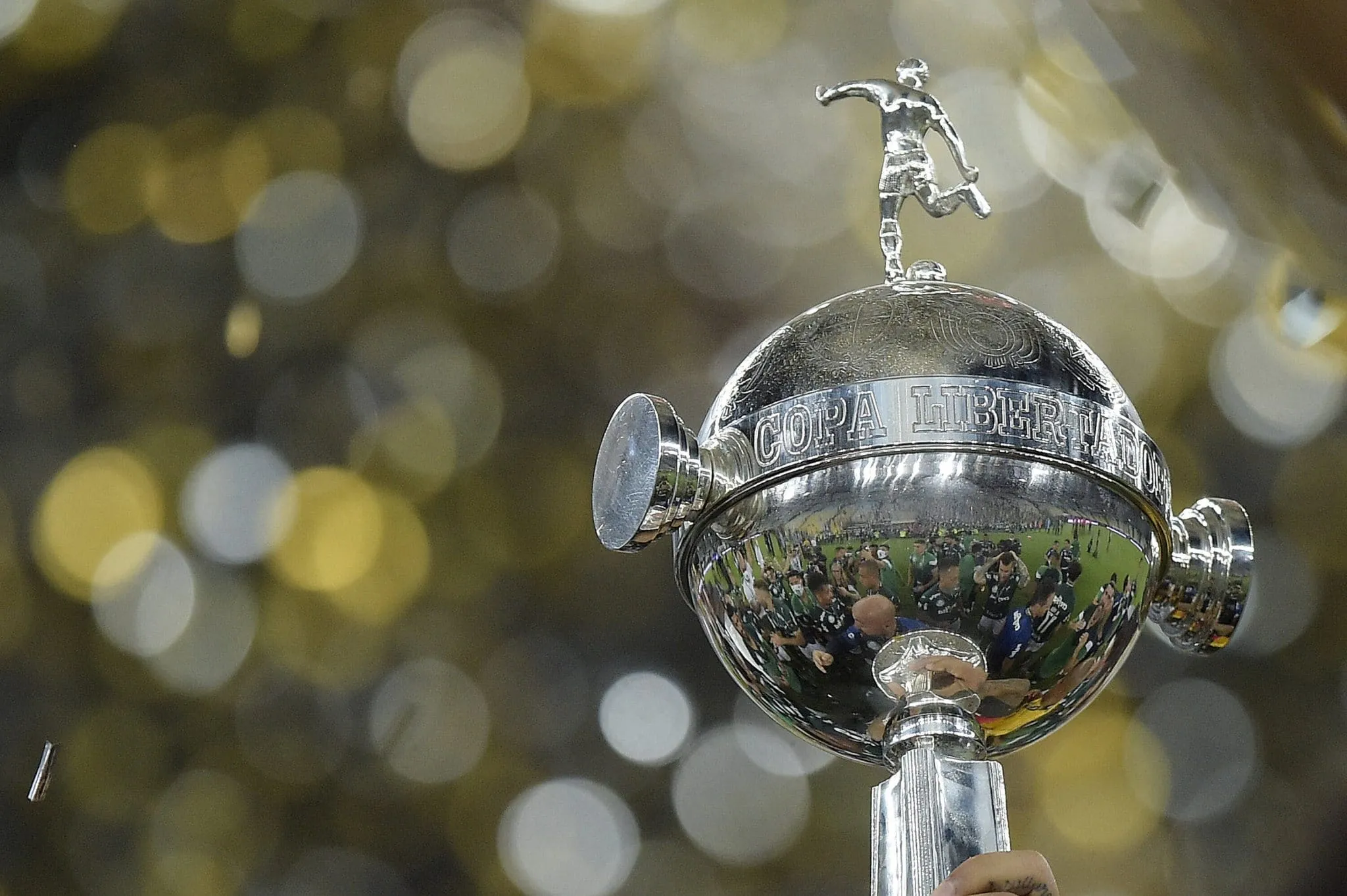 Sorteio da Pr&eacute;-Libertadores 2025: quem Corinthians e Bahia podem enfrentar?