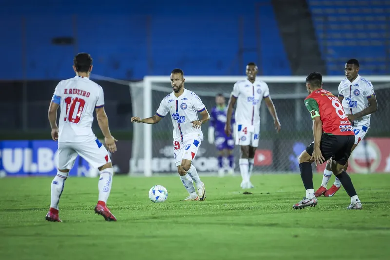 Caio Alexandre em a&ccedil;&atilde;o durante Boston River x Bahia