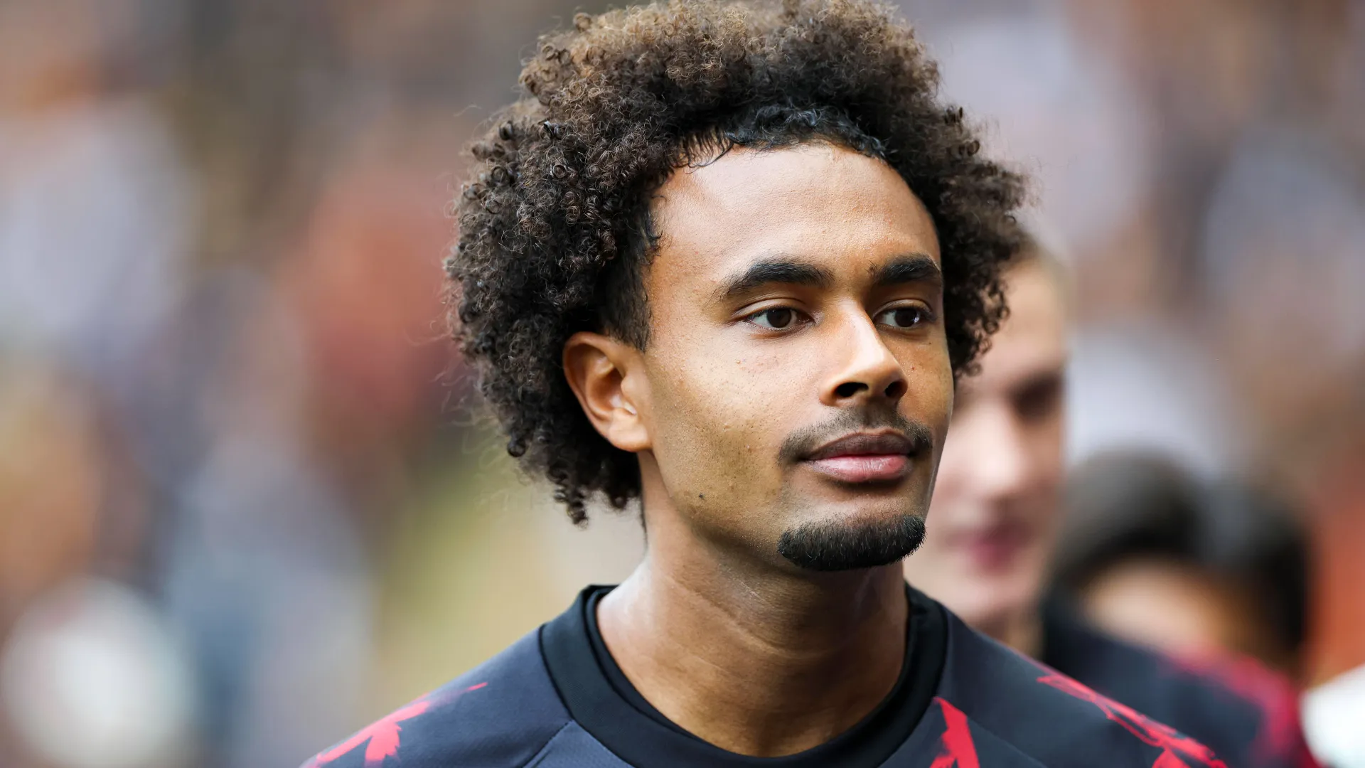 Joshua Zirkzee, atacante do Manchester United, durante a partida da Premier League entre Hull City e Manchester United, no MKM Stadium, em Hull, na Inglaterra, em 22 de agosto de 2026.