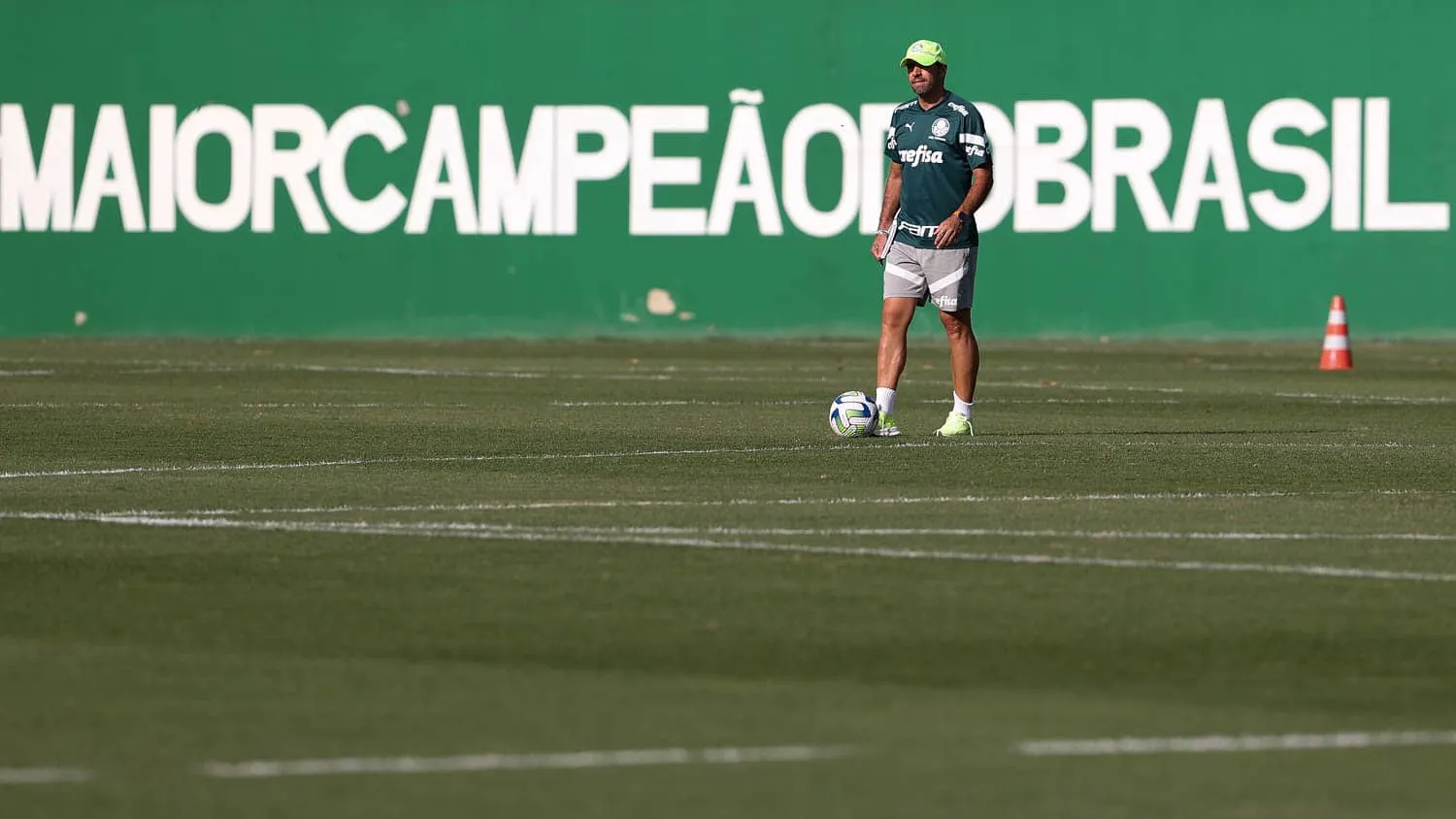 Ap&oacute;s (mais um) ano farto, o Palmeiras ainda est&aacute; cheio de desejos de Natal