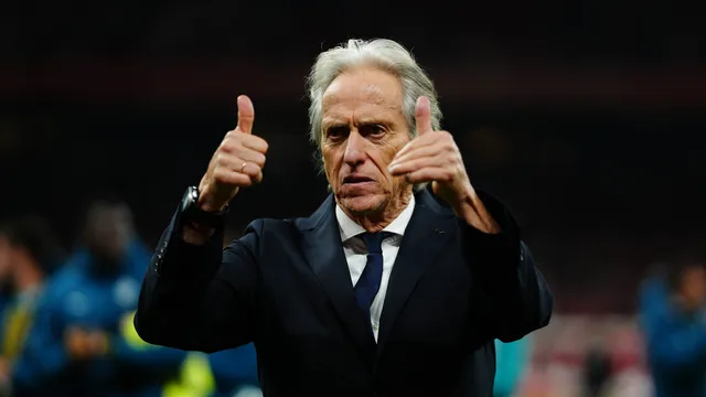 Classifica&ccedil;&atilde;o de Portugal tem vit&oacute;ria tripla de Jorge Jesus e resposta &agrave; altura a pol&ecirc;micas
