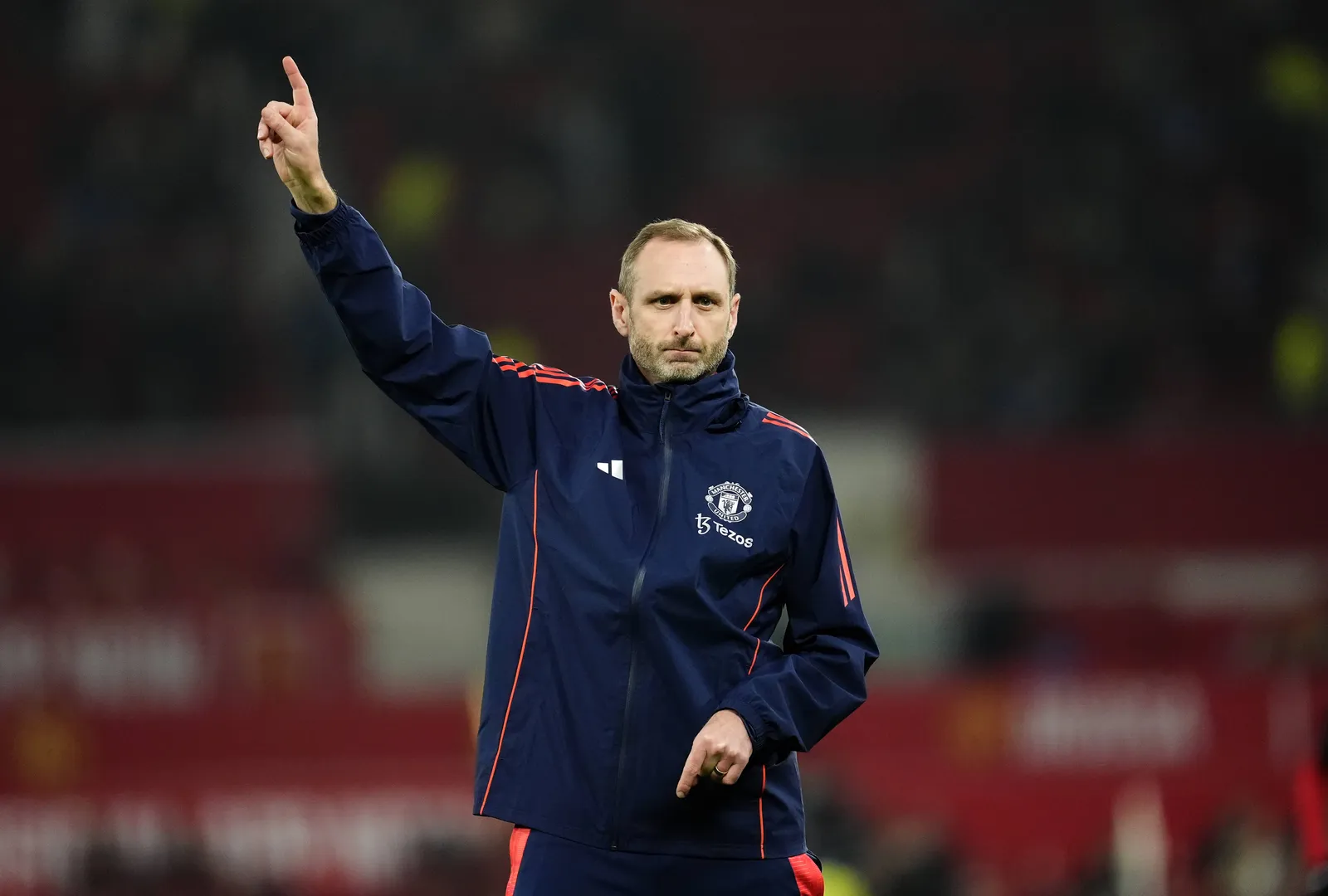 O t&eacute;cnico de bolas paradas Andreas Georgson em 2024, quando estava no Manchester United