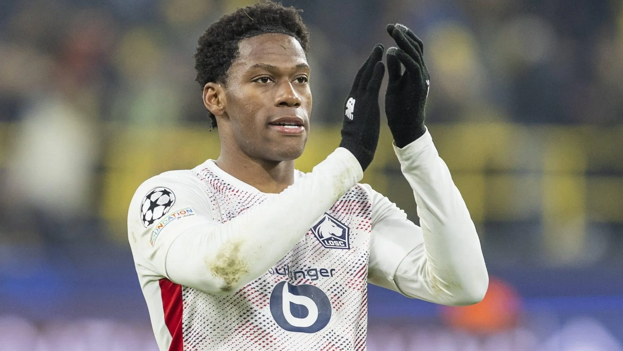 R$ 205 milh&otilde;es? Mesmo sendo agente livre, astro da Ligue 1 assusta pretendentes da Premier League
