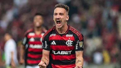 Flamengo recha&ccedil;a press&aacute;gio de rival e transforma jogo da vida em atua&ccedil;&atilde;o s&oacute;lida