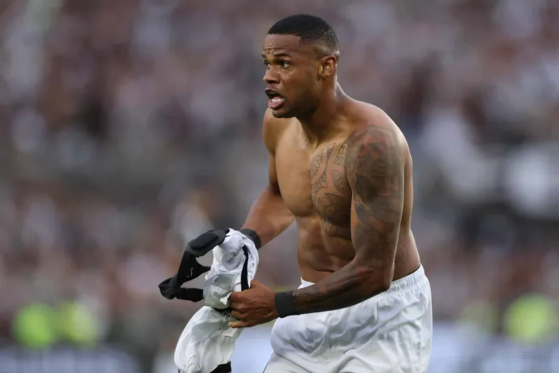 J&uacute;nior Santos fez um dos gols do t&iacute;tulo da Libertadores do Botafogo (Foto: Vitor Silva/Botafogo)