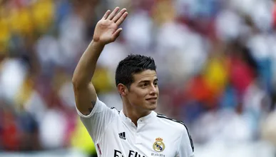 James salvou um torcedor e mostrou que &eacute; um cara legal