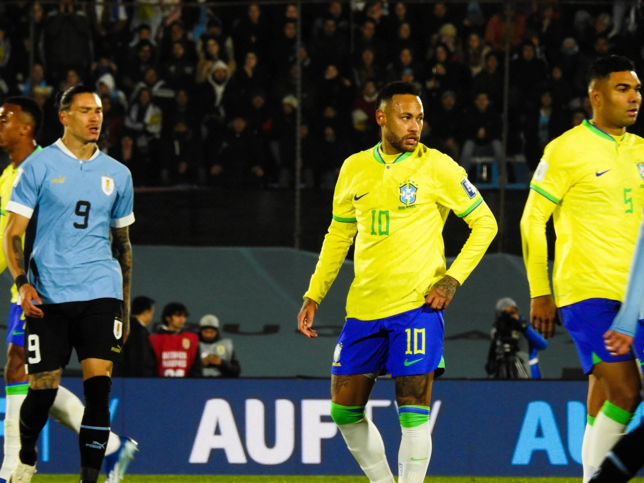 A &uacute;ltima atua&ccedil;&atilde;o de Neymar pela sele&ccedil;&atilde;o brasileira aconteceu nas Eliminat&oacute;rias da Copa, durante o confronto contra o Uruguai, em 2023 (Foto: IMAGO / Fotoarena)