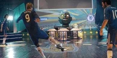 &ldquo;Atores&rdquo; do Chelsea jogam pinball humano em comercial