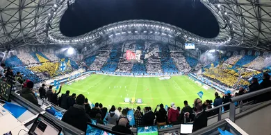 O Olympique de Marseille criou um mosaico sensacional para celebrar seus 120 anos de funda&ccedil;&atilde;o