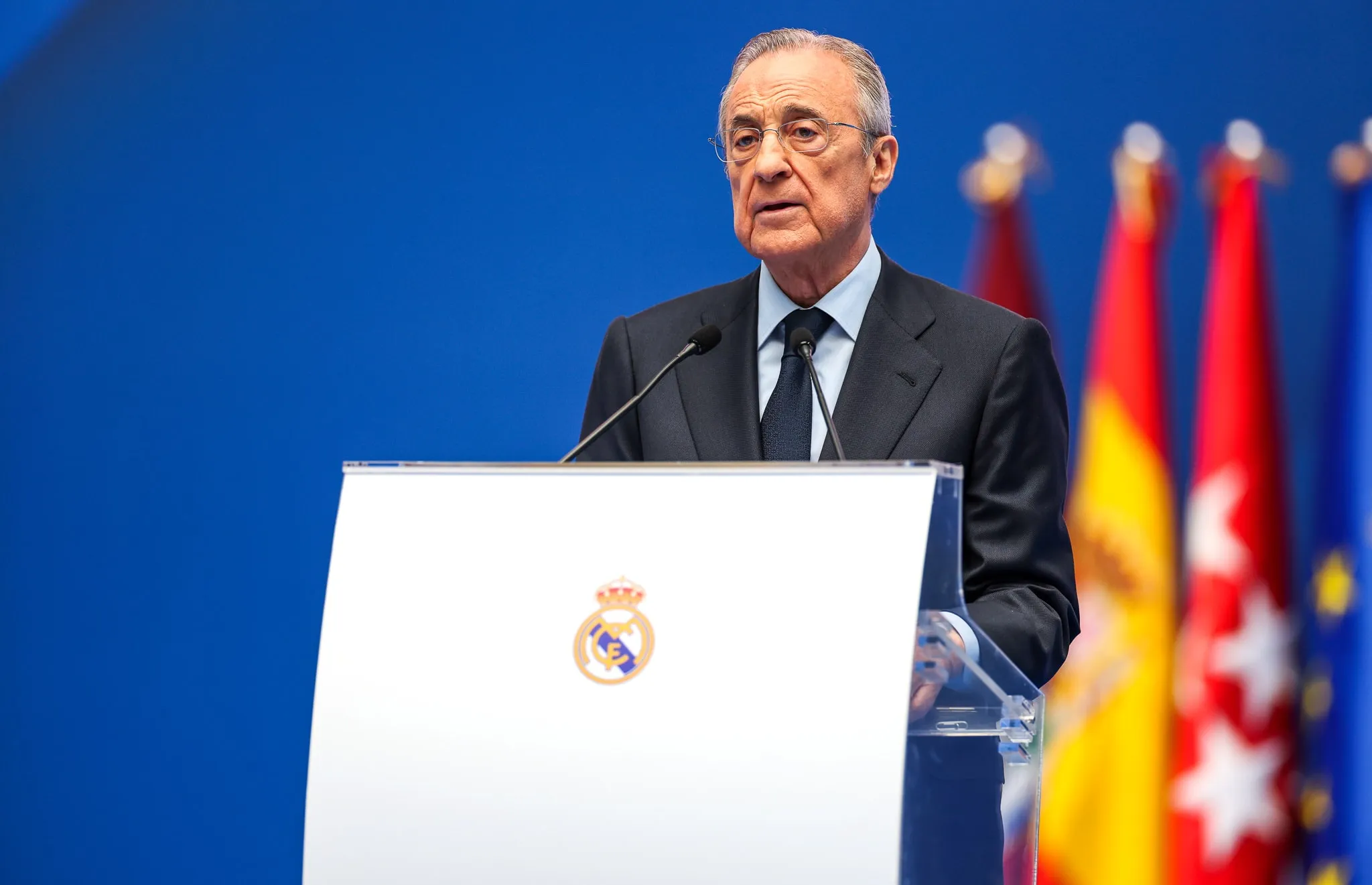 Real Madrid define novo alvo no mercado ap&oacute;s perder zagueiro para Manchester United
