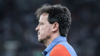 Diniz segue sem vencer no Cruzeiro, que &eacute; v&iacute;tima do Maracan&atilde; mais uma vez