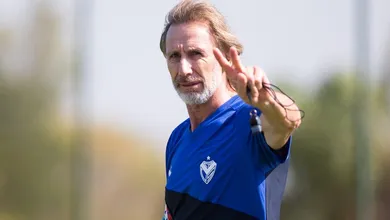 Depois de quase dez anos, Gareca retoma sua bonita hist&oacute;ria como treinador do V&eacute;lez