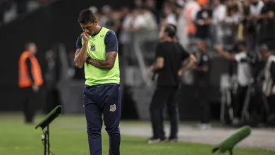 Na &lsquo;loucura que &eacute; a vida&rsquo;, Carpini reencontra o &Aacute;gua Santa j&aacute; como campe&atilde;o&nbsp;pelo&nbsp;S&atilde;o&nbsp;Paulo