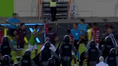 O que vinha sendo uma grande noite de Copa do Brasil terminou em caos no Sergipe 1&times;1 Botafogo