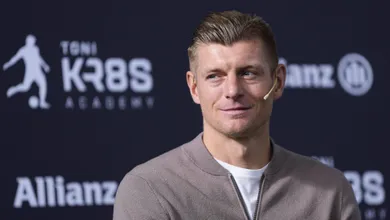 Kroos: &lsquo;Ele est&aacute; voando, deu a impress&atilde;o de ser capaz de carregar o Real Madrid nas costas&rsquo;