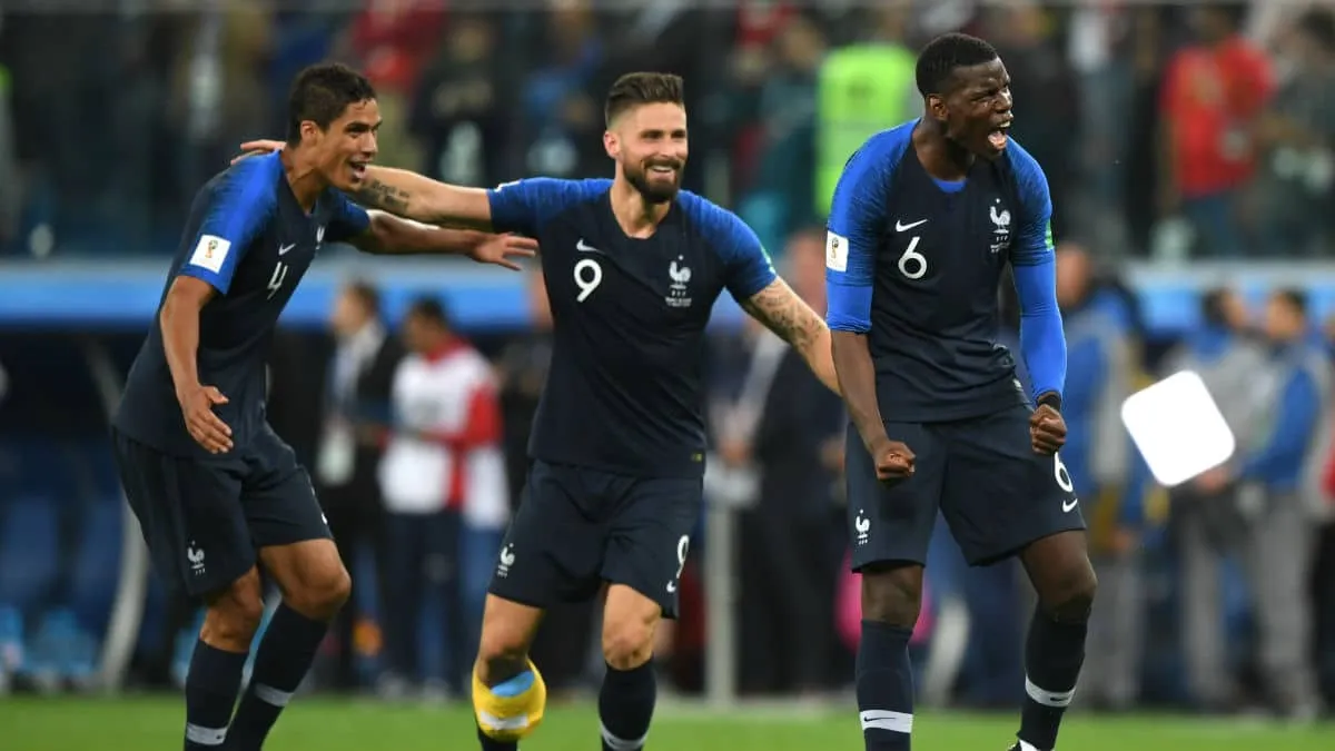 Segura de si e s&oacute;lida na defesa, a Fran&ccedil;a est&aacute; na final da Copa pela terceira vez